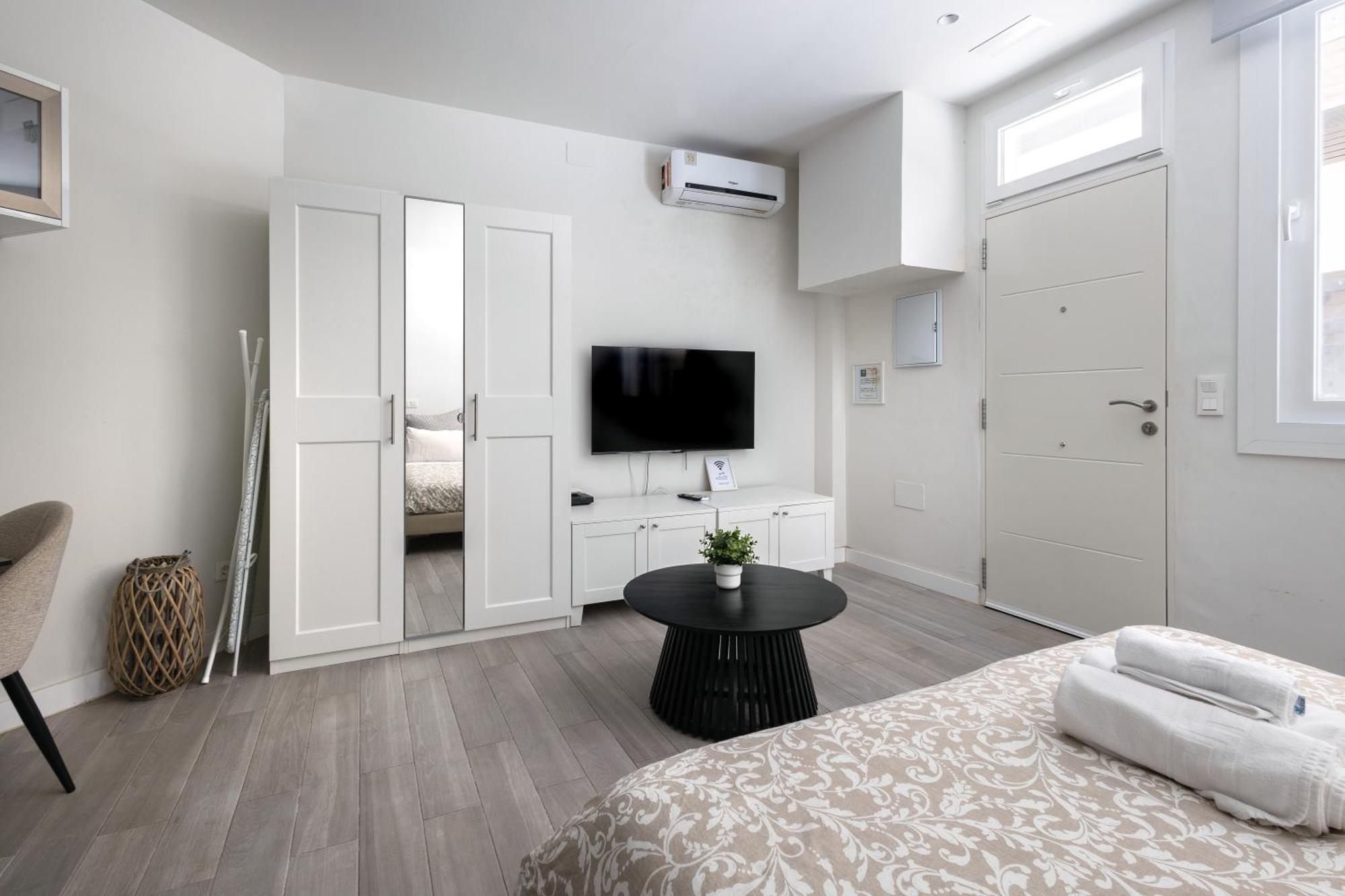 Premium Malagueta Suite Málaga Exteriör bild